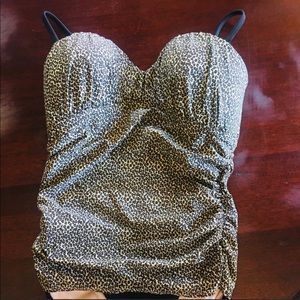 Old navy one piece bathing suit